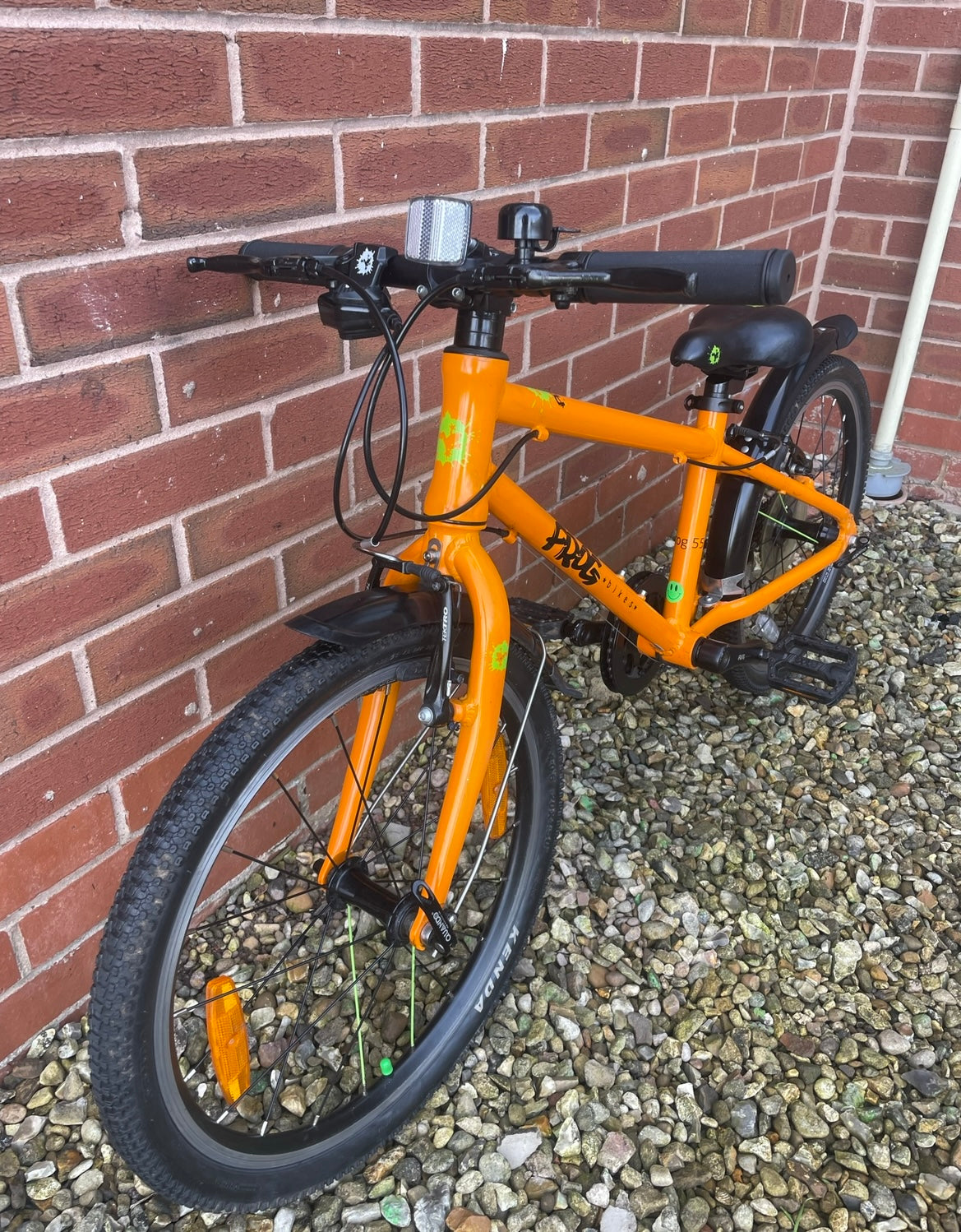 A Pre Loved Frog Bike For Sale, Orange Frog 55 Hybrid bicycle, 20” wheels, 8 speed, V brakes, mudguards, nationwide delivery is available.