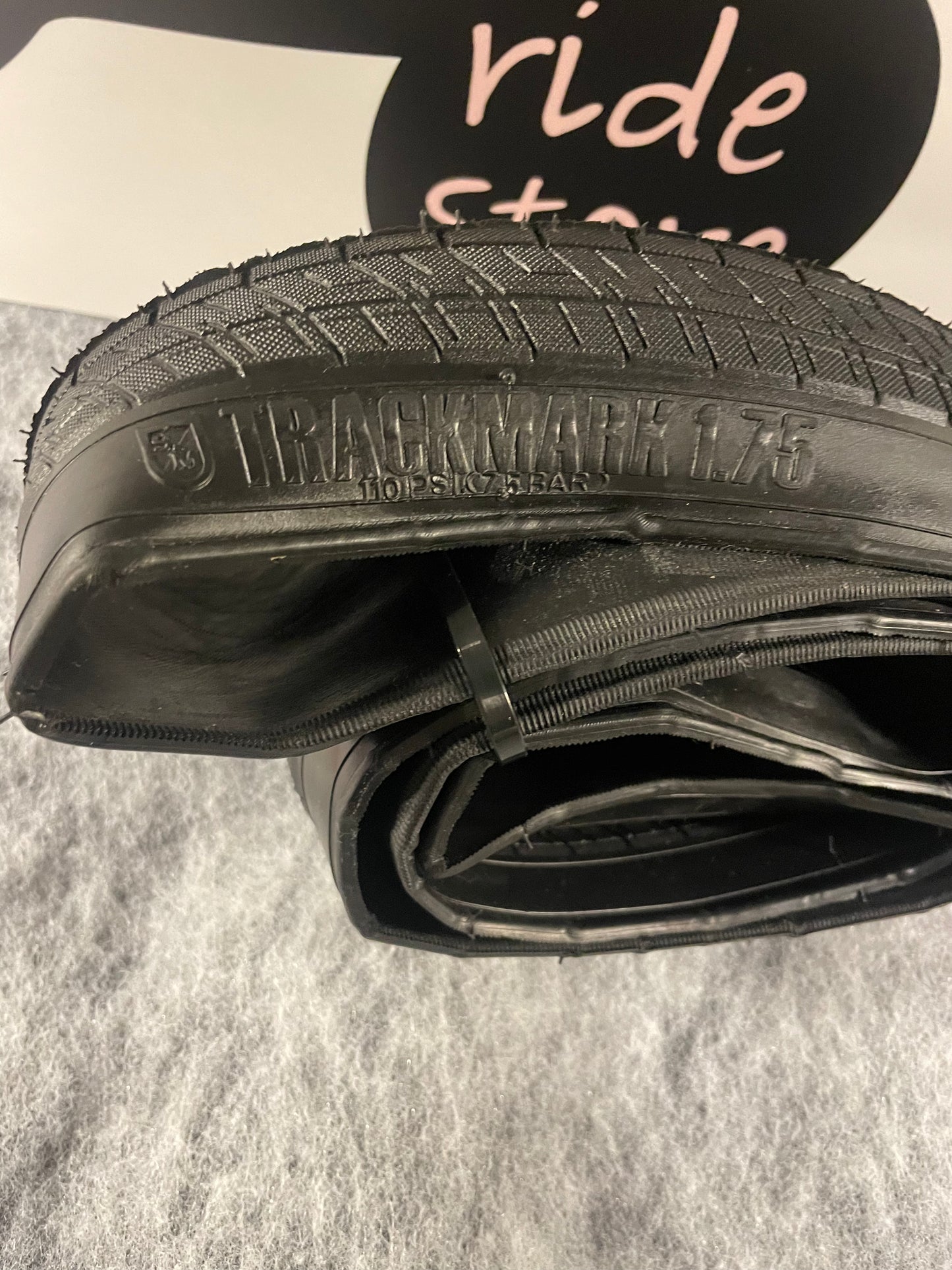 S&M Bikes BMX Trackmark cruiser 24 X 1.75 race / park / pump track tyre.