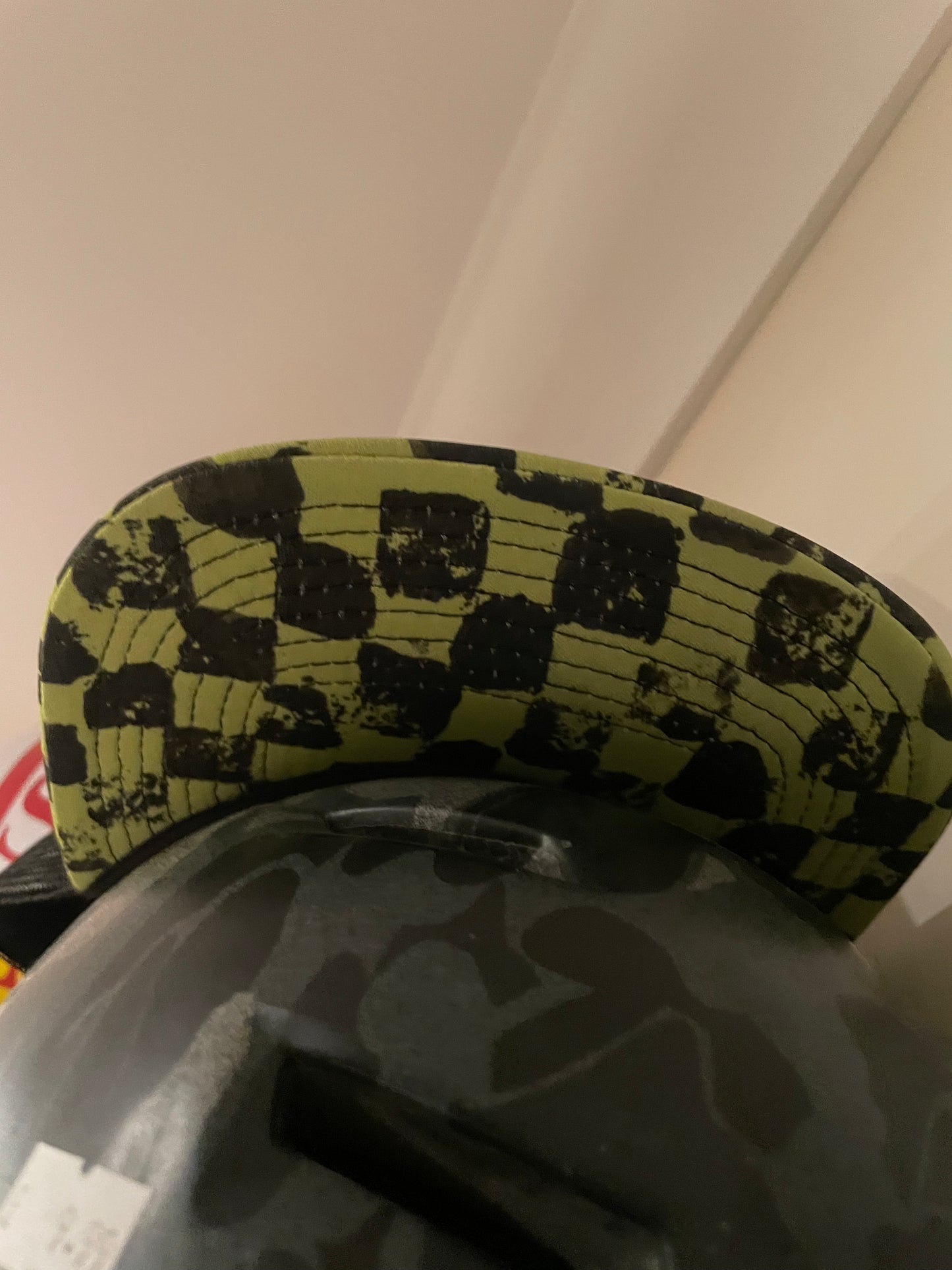 Quicksilver Surf Punk snap back cap Surfing hat surfing gift.