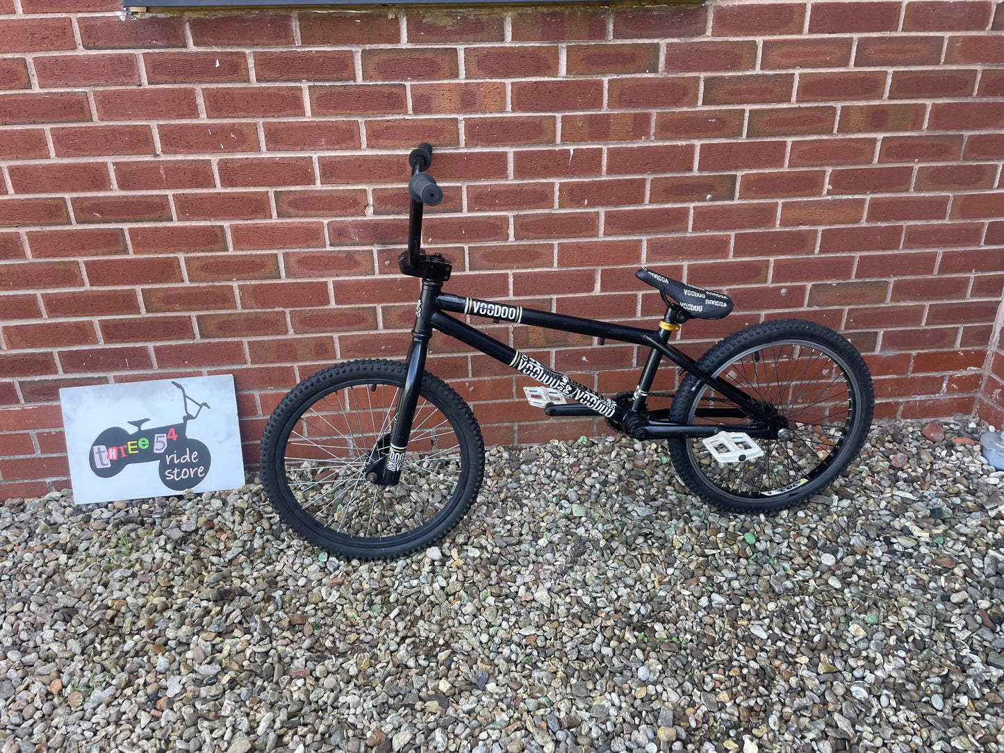 A Pre Loved VooDoo BMX Bike For Sale, 20” wheels, 3 piece crank, nationwide delivery is available or collection from our shop in Warwickshire.