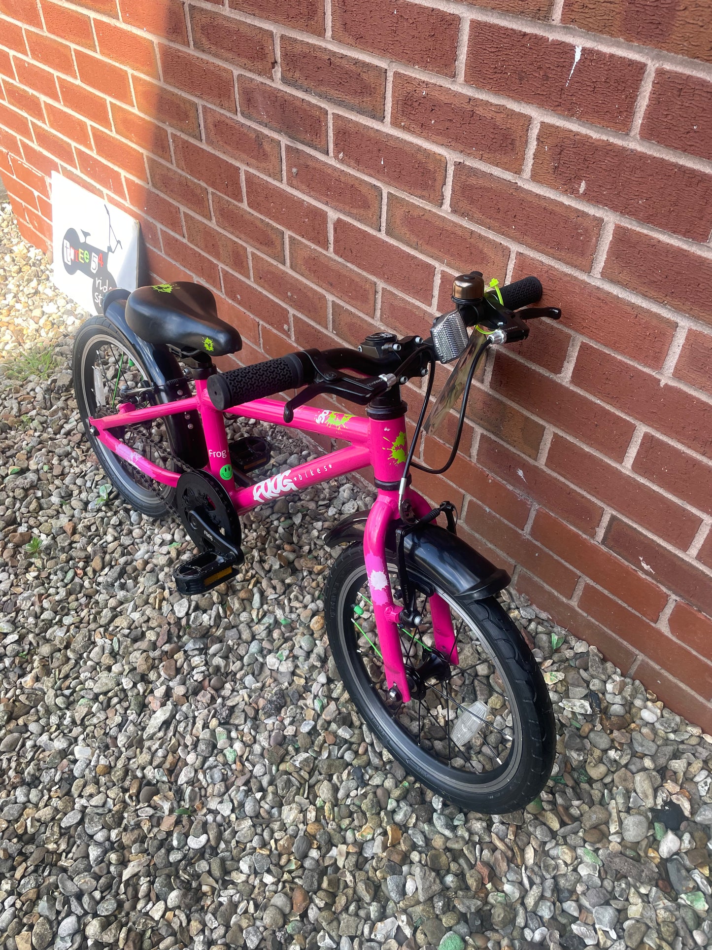 A Pre Loved Frog Bike For Sale, Pink Frog 48 First Pedal Bike, 16” wheels, V brakes, padded seat, very lightweight, 3 month warranty, nationwide delivery.