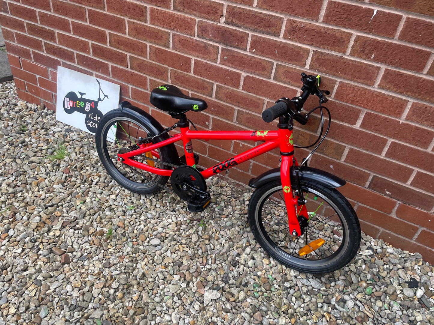 A Pre Loved Frog Bike For Sale, Red Frog 48 first pedal bike, 16” wheels, V brakes, mudguards, padded seat, very lightweight, 3 month warranty, nationwide delivery is available.