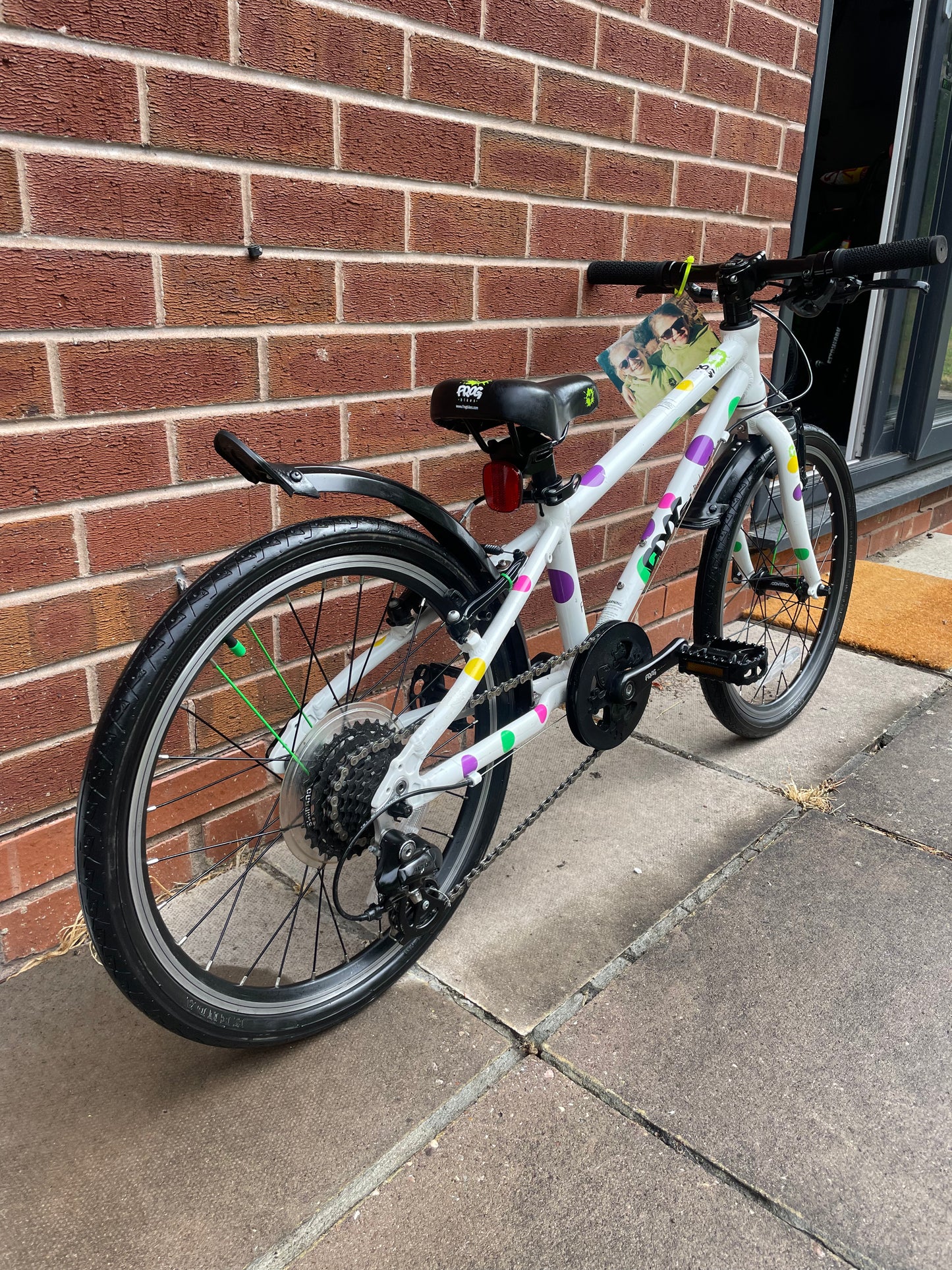 A Pre Loved Frog Bike For Sale, White/Spotty Frog 52 Hybrid Bicycle, 20” wheels, 8 gears, V brakes, mudguards, very lightweight, 3 months warranty, nationwide delivery is available.