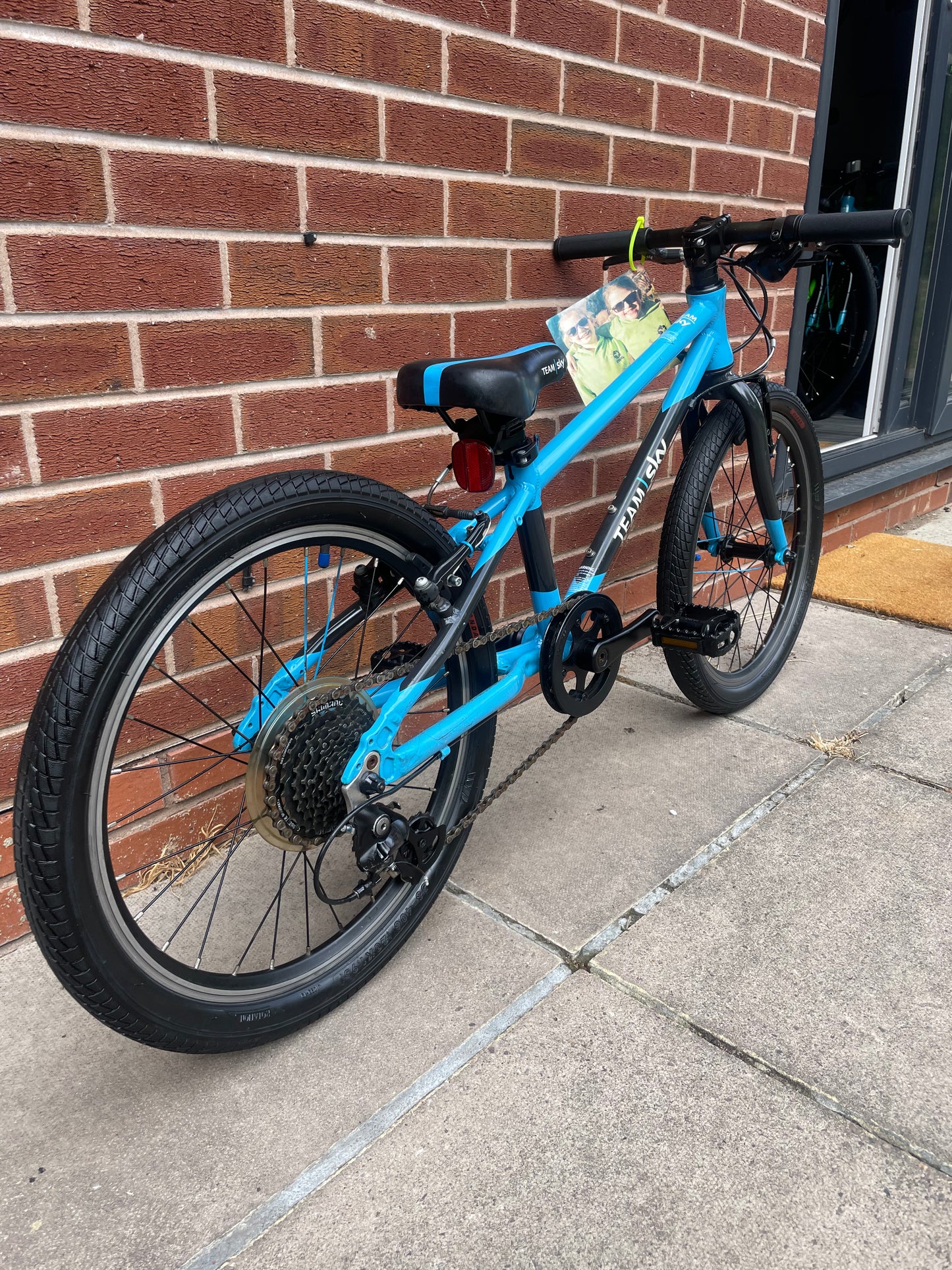 A Pre Loved Frog Bike For Sale, Team Sky Frog 52, 20” wheels, 8 gears, V brakes, very lightweight, nationwide delivery is available.