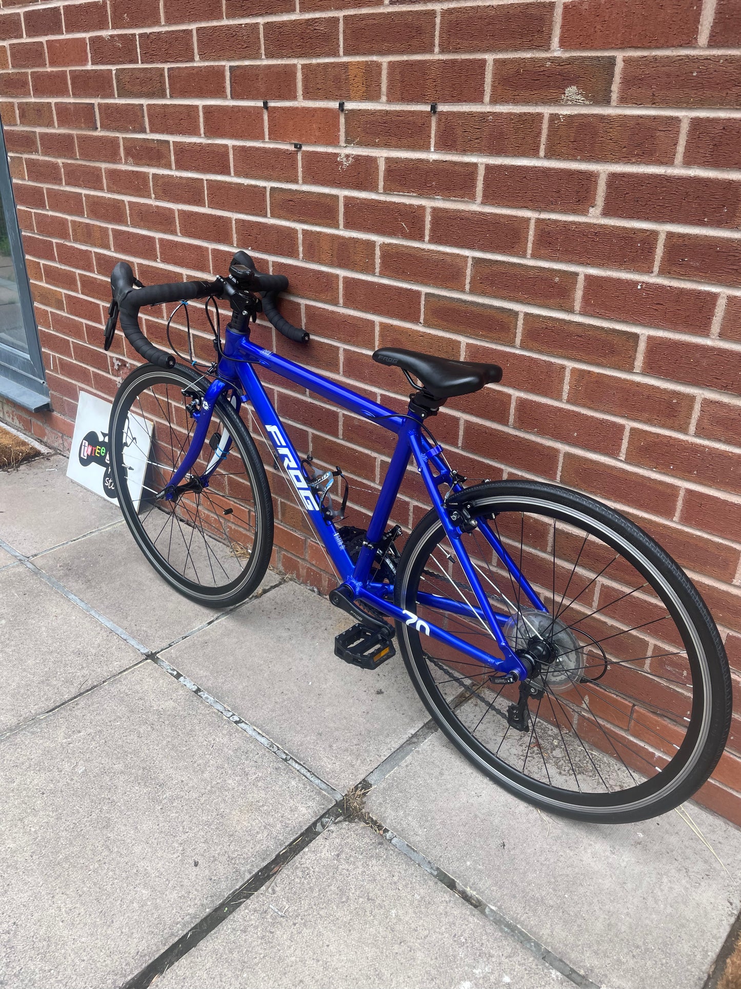 A Pre Loved Frog Bike For Sale, Electric Blue Frog 70 youth competition road bike, excellent condition, rides like new, 3 months warranty, nationwide delivery is available.
