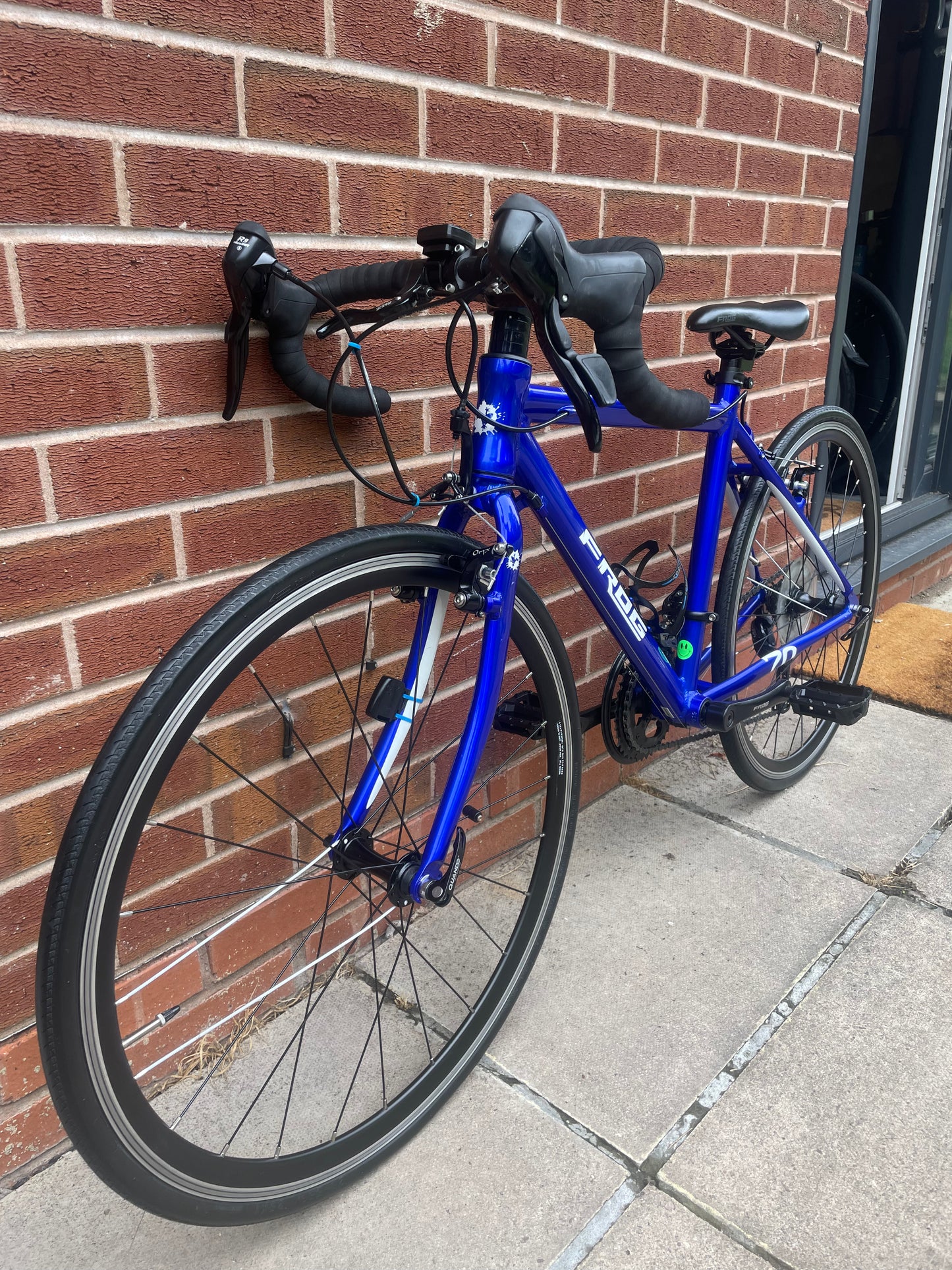 A Pre Loved Frog Bike For Sale, Electric Blue Frog 70 youth competition road bike, excellent condition, rides like new, 3 months warranty, nationwide delivery is available.