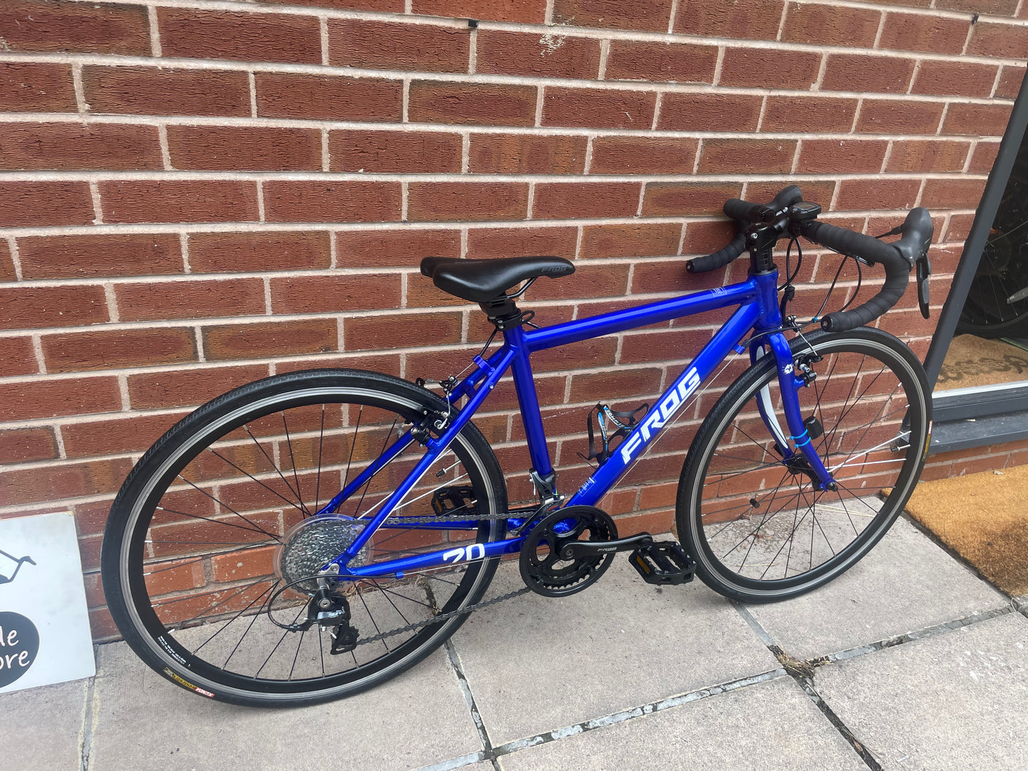A Pre Loved Frog Bike For Sale, Electric Blue Frog 70 youth competition road bike, excellent condition, rides like new, 3 months warranty, nationwide delivery is available.