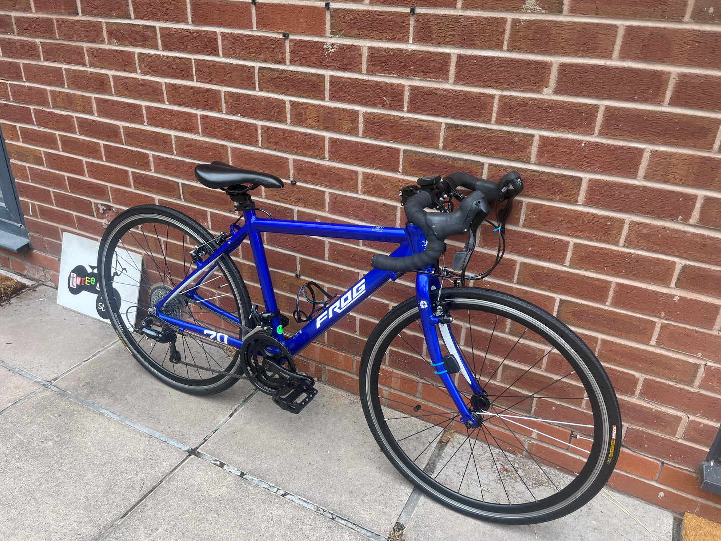 A Pre Loved Frog Bike For Sale, Electric Blue Frog 70 youth competition road bike, excellent condition, rides like new, 3 months warranty, nationwide delivery is available.