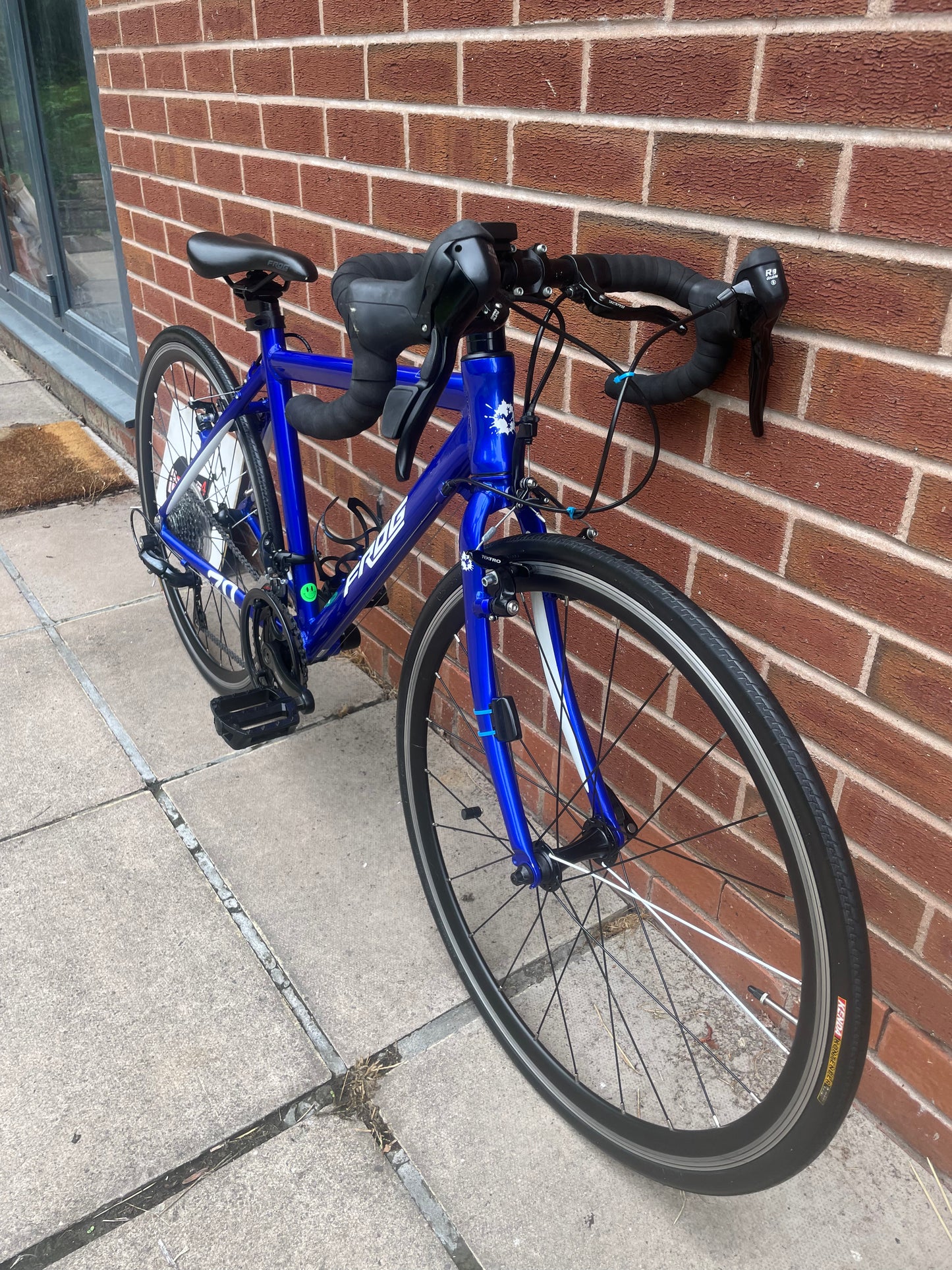 A Pre Loved Frog Bike For Sale, Electric Blue Frog 70 youth competition road bike, excellent condition, rides like new, 3 months warranty, nationwide delivery is available.