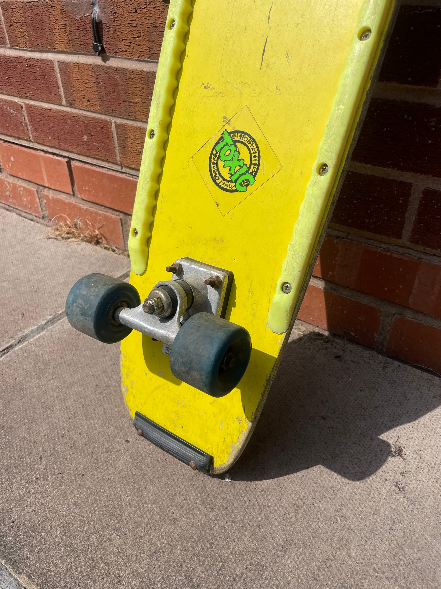 Vintage Valterra Skateboard 1970s 1980s genuine survivor complete set up.