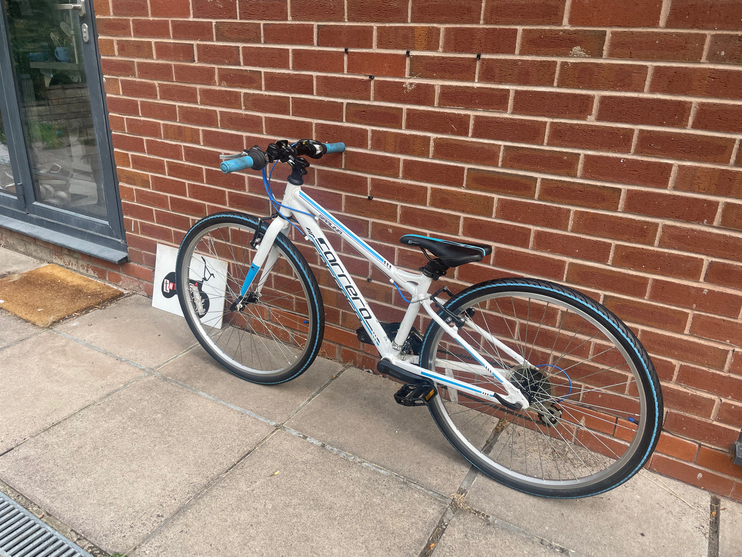 A Pre Loved Carrera For Sale, 26” Carrera Saruna, white and blue, 21 speed, V brakes, very lightweight, nationwide delivery is available.