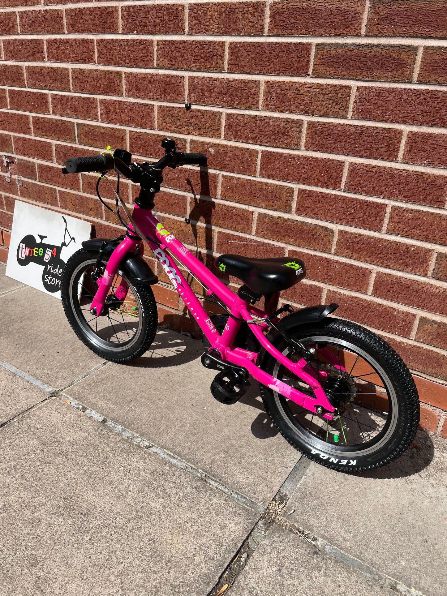 A Pre Loved Frog Bike For Sale, Pink Frog 40 first pedal bike, 14” wheels, V brakes, padded seat, very lightweight, nationwide delivery is available.