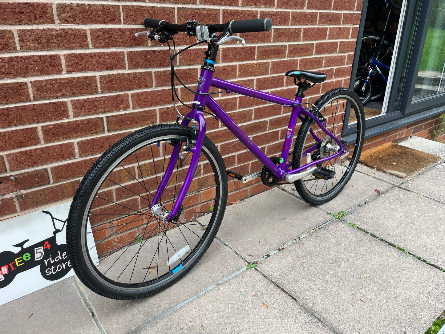 A Pre Loved Squish Bike For Sale, 26” Purple Squish Bike, 8 speed, V brakes, very lightweight, fully serviced, nationwide delivery is available.