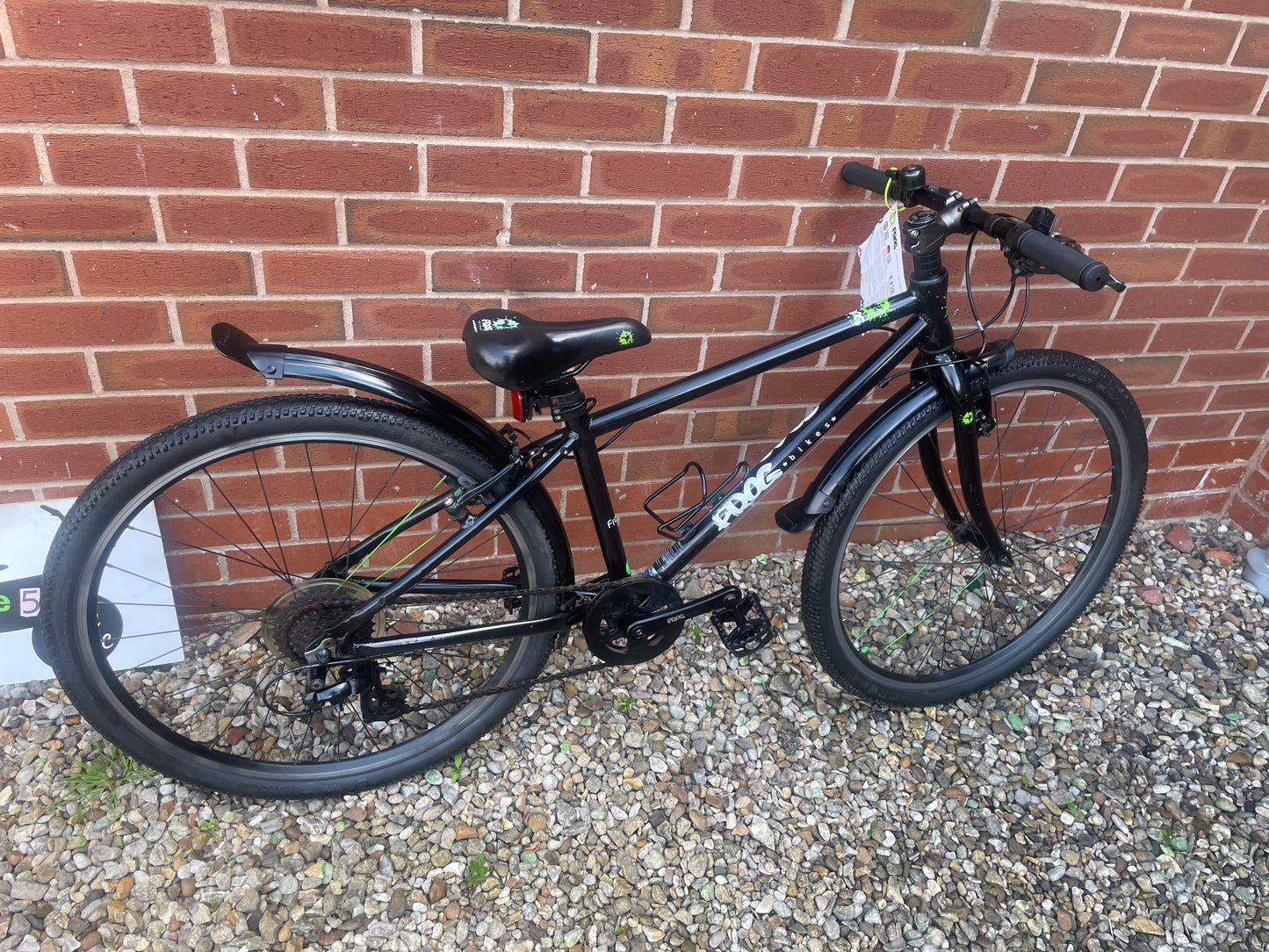 A Pre Loved Frog Bike For Sale, Black Frog 69 Hybrid Bike, 26” wheels, 8 Speed, V brakes, mudguards, bottle cage, very lightweight, 3 month warranty, nationwide delivery is available.