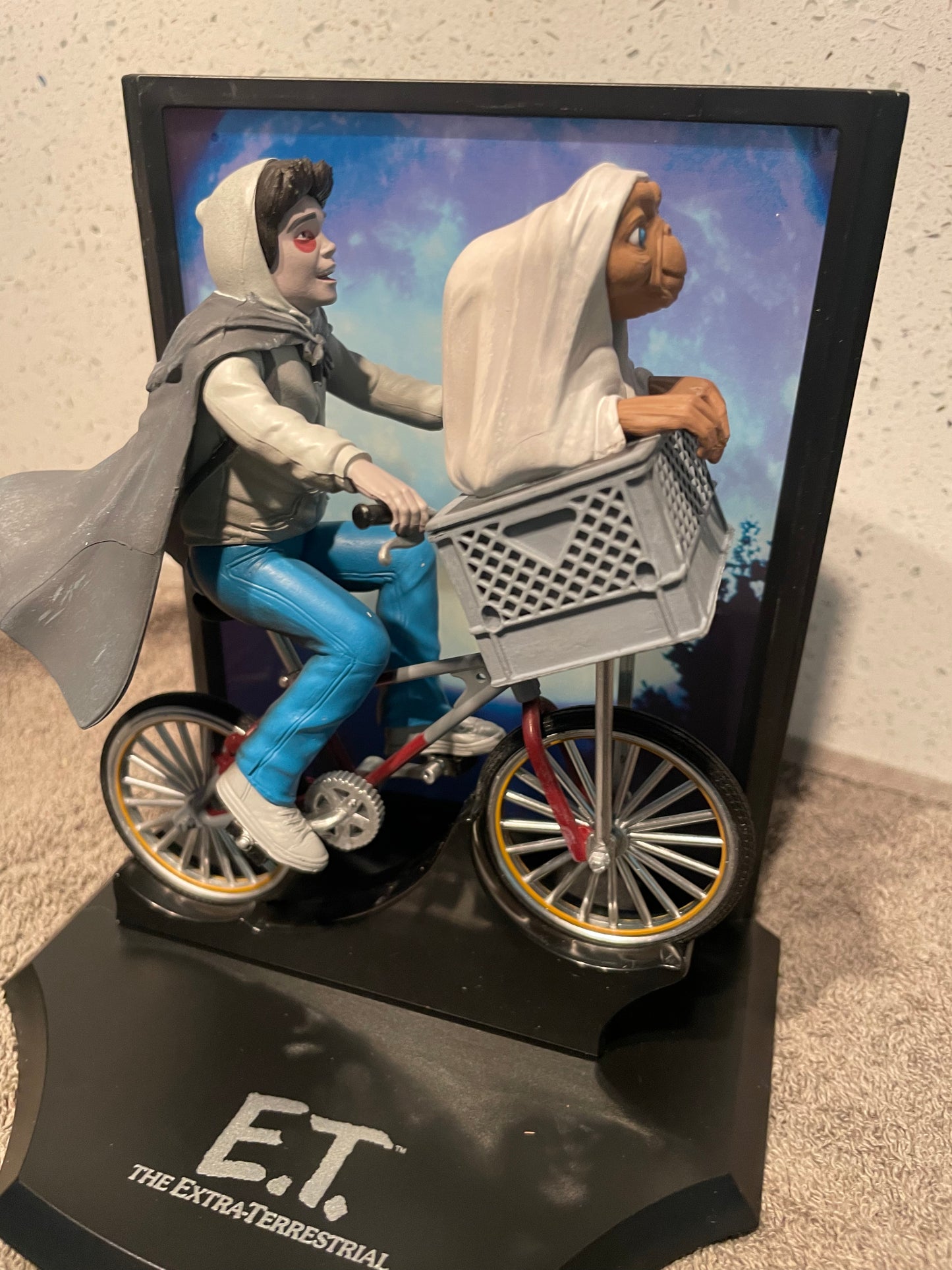 E.T Kuwahara BMX For Sale with Elliot and E.T on display stand, incredible detail, adult collectors item 6” high.