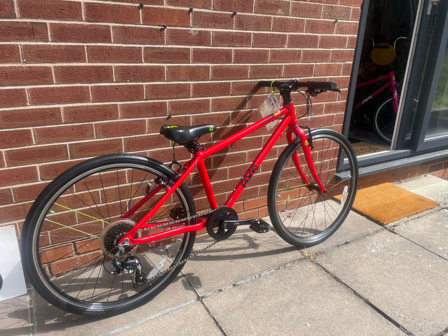 A Pre Loved Frog Bike For Sale, Red Frog 69, 26” wheels, 8 gears, V brakes, very lightweight, 3 months warranty, nationwide delivery is available.