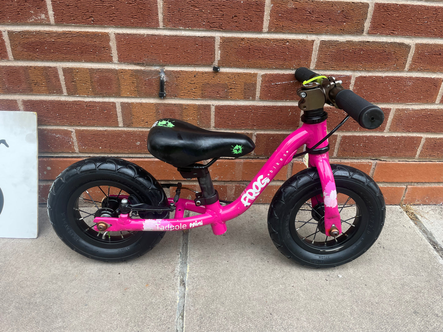 A Pre Loved Frog Bike For Sale, Pink Frog Tadpole Mini balance bike, rear V brake, very lightweight, nationwide delivery is available.