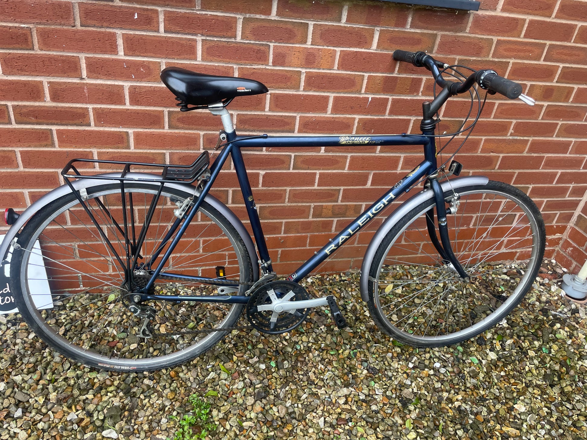 Refurbished Raleigh Pioneer Jaguar 18 speed Mens bicycle. Black mudguards luggage rack. Nationwide delivery is available