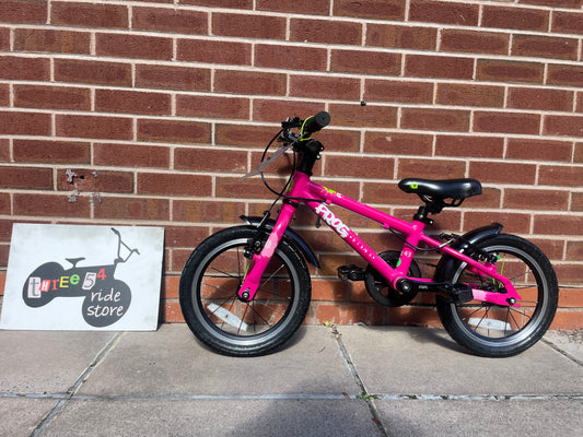 A Pre Loved Frog Bike For Sale, Pink Frog 43 first pedal bike, 14” wheels lightweight children’s bicycle, V brakes, padded seat, can be used as a balance bike, excellent condition, nationwide delivery is available.
