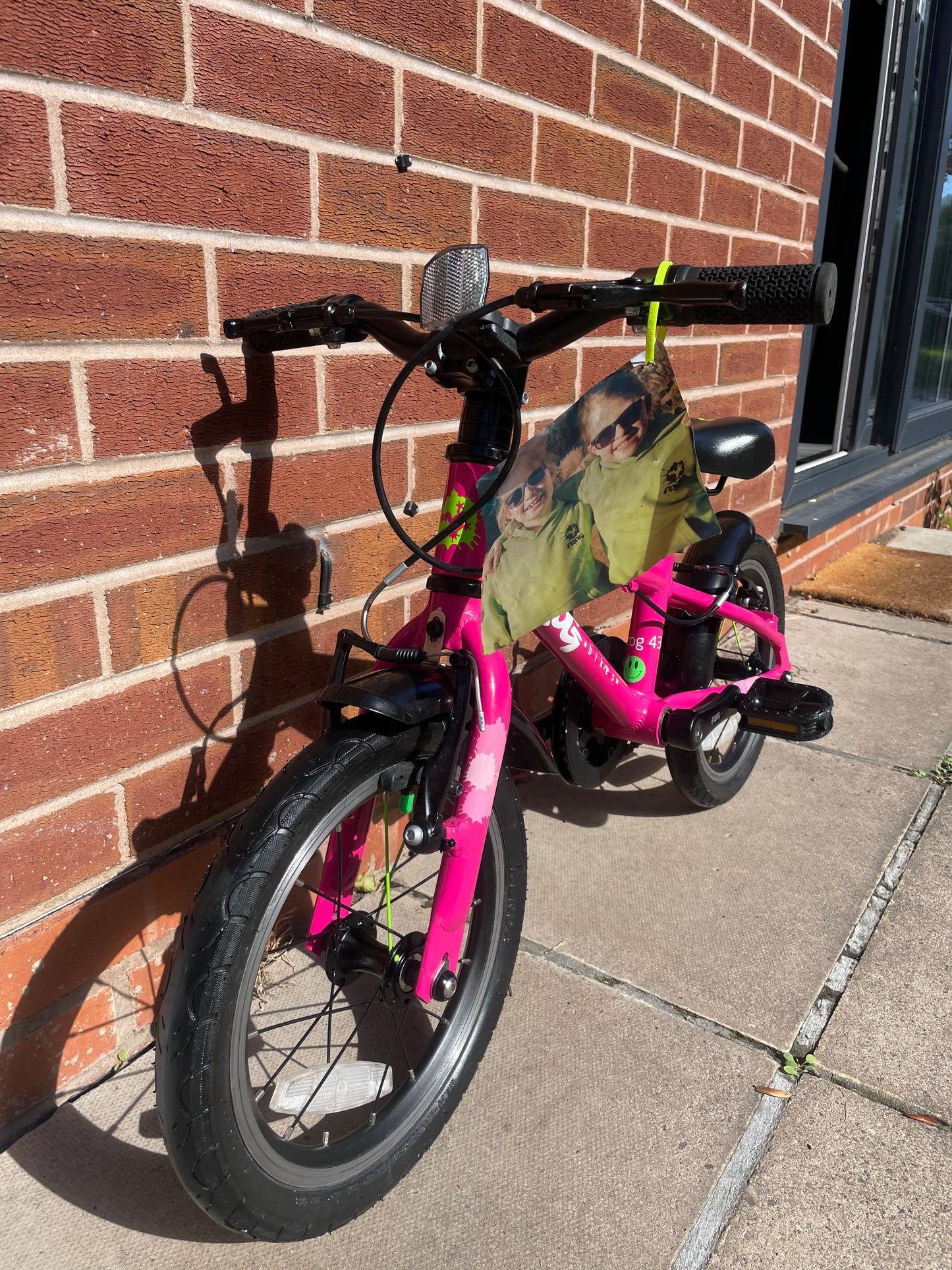 A Pre Loved Frog Bike For Sale, Pink Frog 43 first pedal bike, 14” wheels lightweight children’s bicycle, V brakes, padded seat, can be used as a balance bike, excellent condition, nationwide delivery is available.