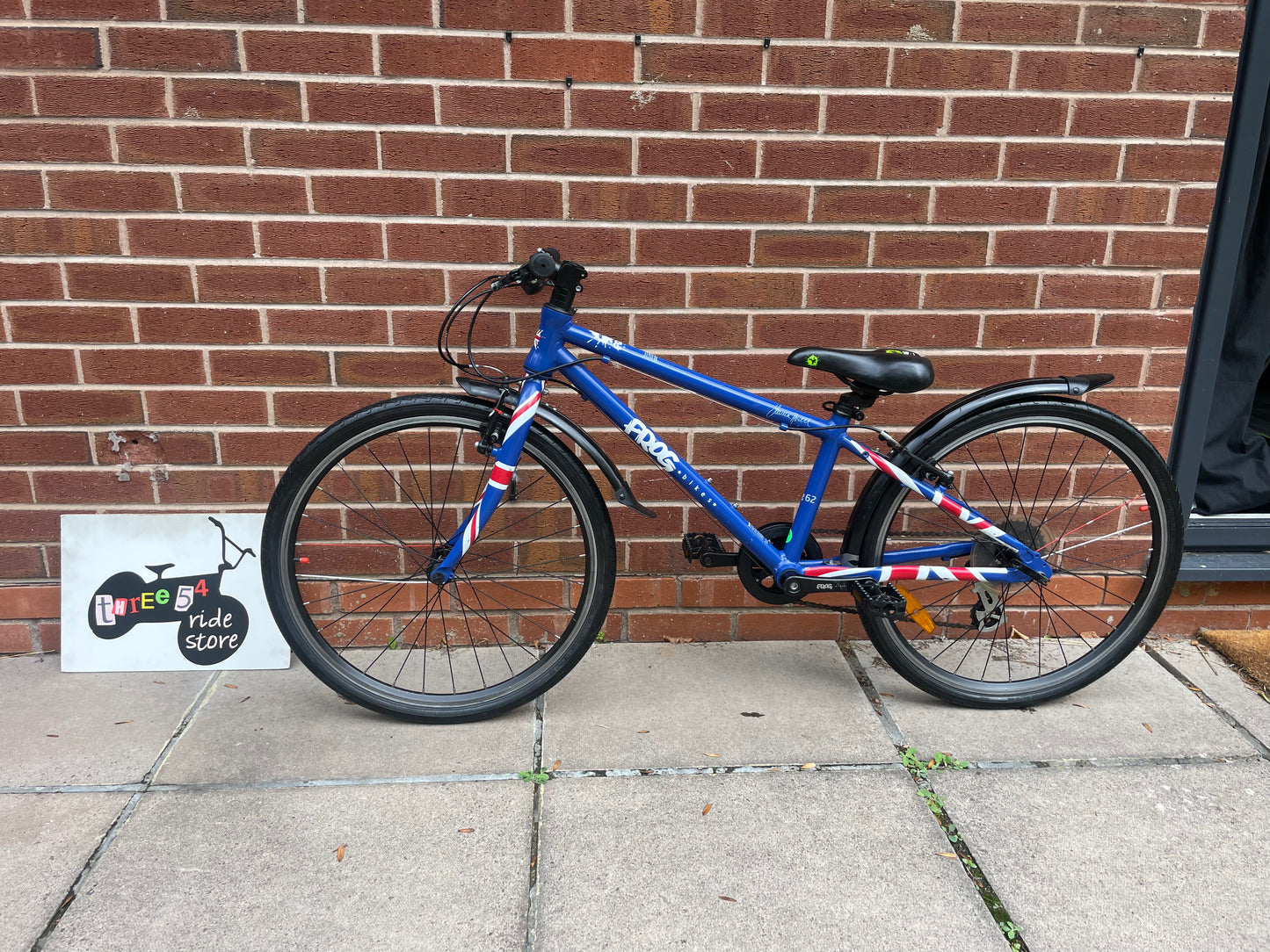A Pre Loved Frog Bike For Sale, Blue Frog 62, 24” wheels, 8 speed, V brakes, mudguards, very lightweight, nationwide delivery is available.