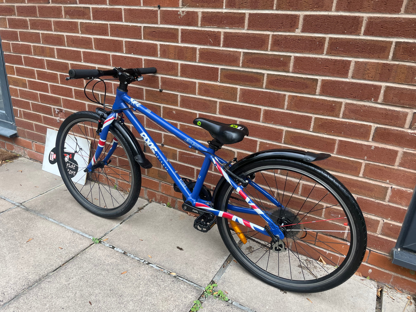 A Pre Loved Frog Bike For Sale, Blue Frog 62, 24” wheels, 8 speed, V brakes, mudguards, very lightweight, nationwide delivery is available.