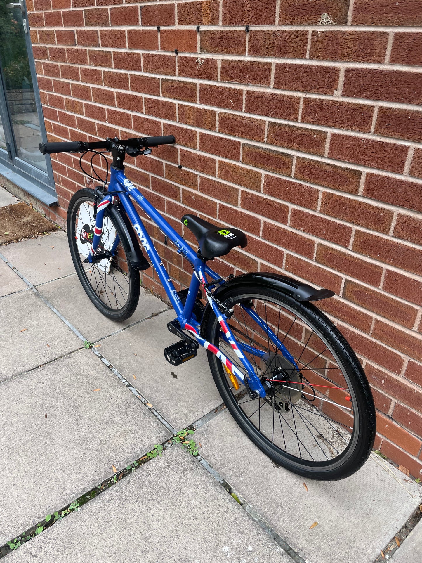 A Pre Loved Frog Bike For Sale, Blue Frog 62, 24” wheels, 8 speed, V brakes, mudguards, very lightweight, nationwide delivery is available.