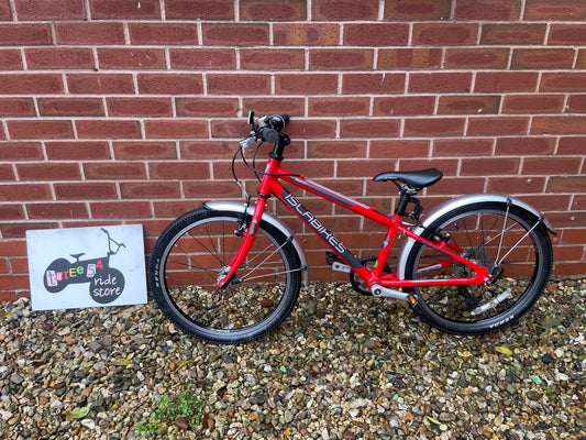 A Refurbished Isla Beinn 20s For Sale, Red, 20” wheels, 8 speed, V brakes, mudguards, nationwide delivery is available.