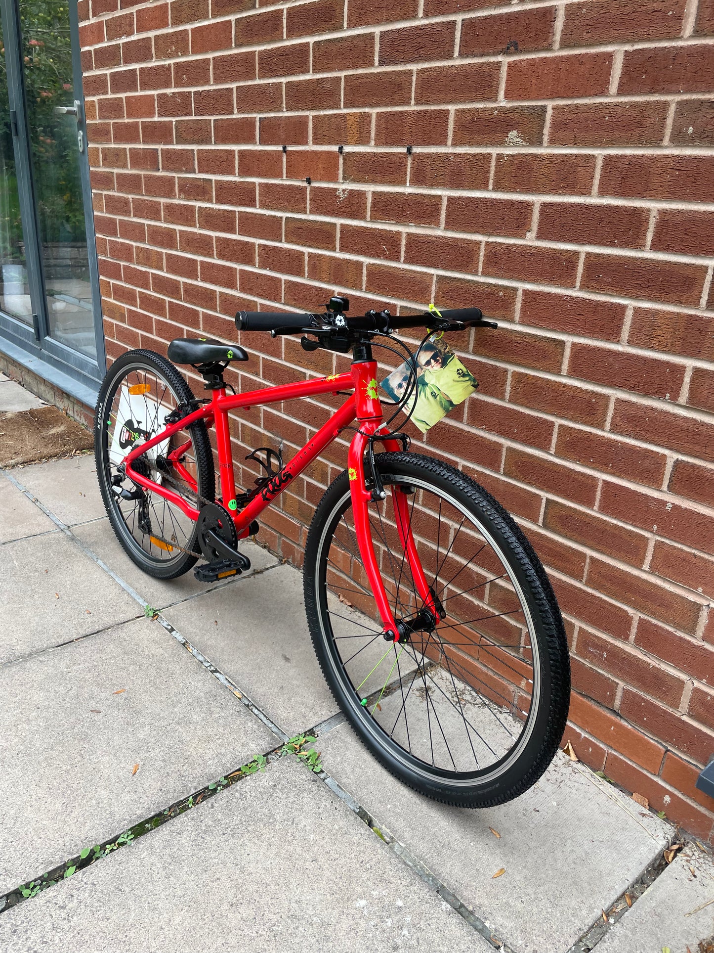 A Pre Loved Frog Bike For Sale, Red Frog 69, 26” wheels, 8 speed, V brakes, bottle cage, very lightweight, nationwide delivery is available.