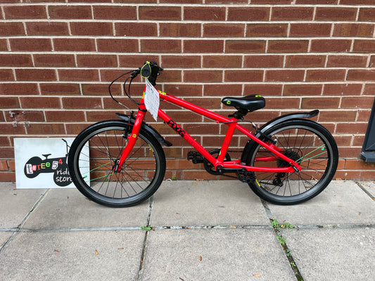 A Pre Loved Frog Bike For Sale, Red Frog 55, 20” wheels, 8 speed, V brakes, mudguards, very lightweight, nationwide delivery is available.