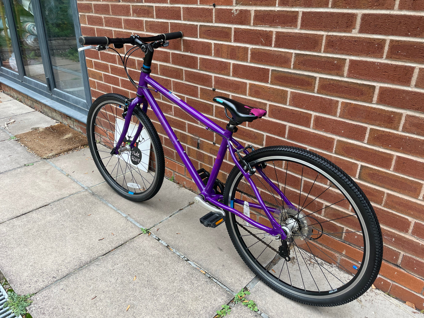 A Pre Loved Squish Bike For Sale, 26” Purple Squish Bike, 8 speed, V brakes, very lightweight, fully serviced, nationwide delivery is available.