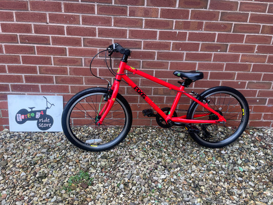 A Refurbished Frog Bike For Sale, Frog 55, Red, 20” wheels, 7 speed, V brakes, very lightweight, nationwide delivery is available.