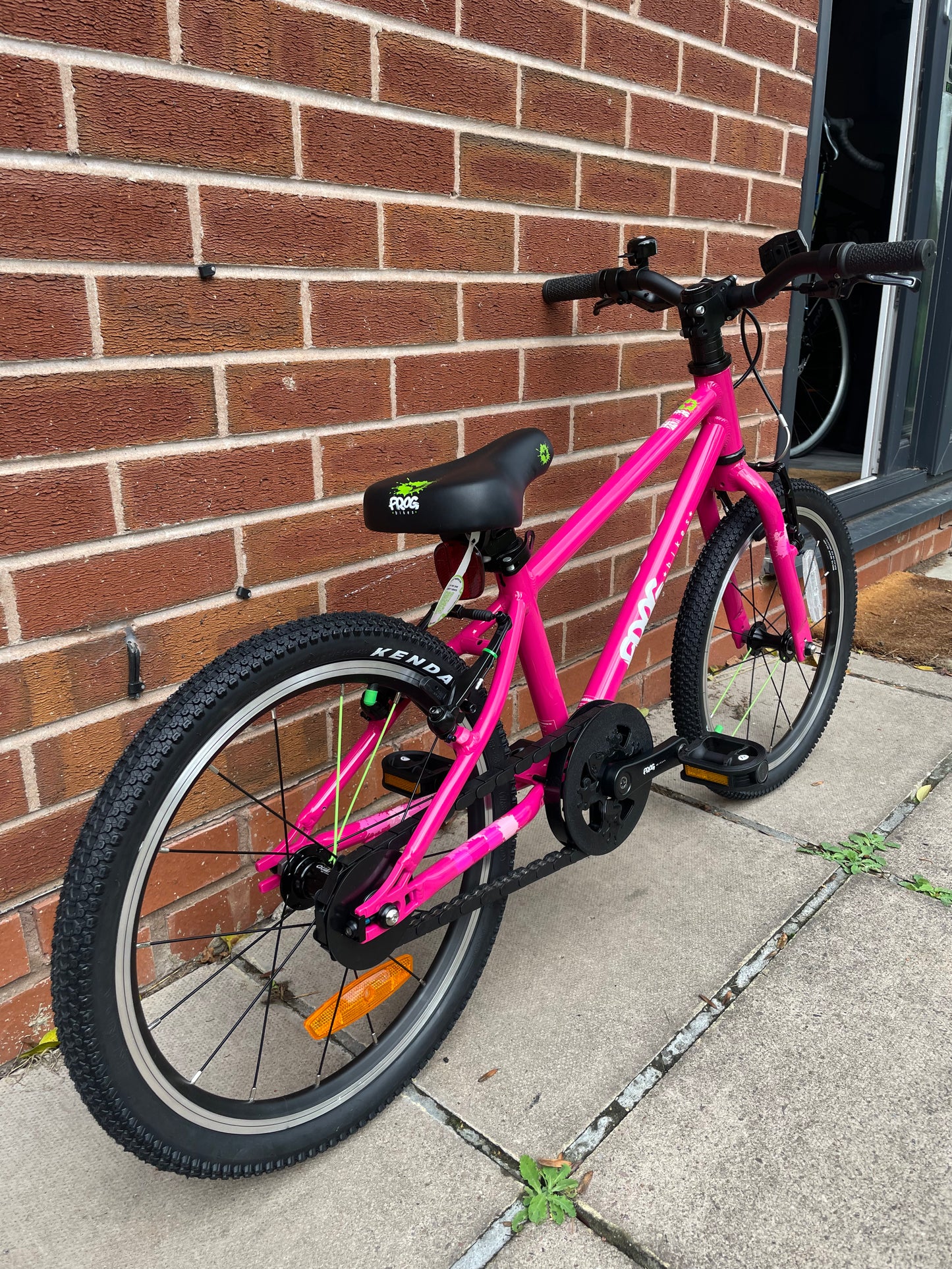 Brand New Frog Bike For Sale, Pink Frog 47 First Pedal Bike with 18” wheels, V brakes, very lightweight, nationwide delivery is available.
