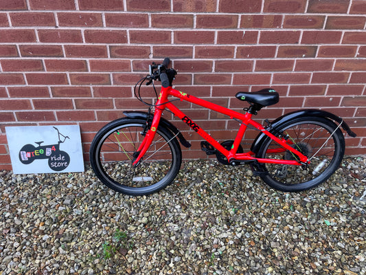 A Refurbished Frog Bike For Sale, Red Frog 55, 20” wheels, 8 Speed, V brakes, mudguards, very lightweight, ideal Christmas present, nationwide delivery is available.