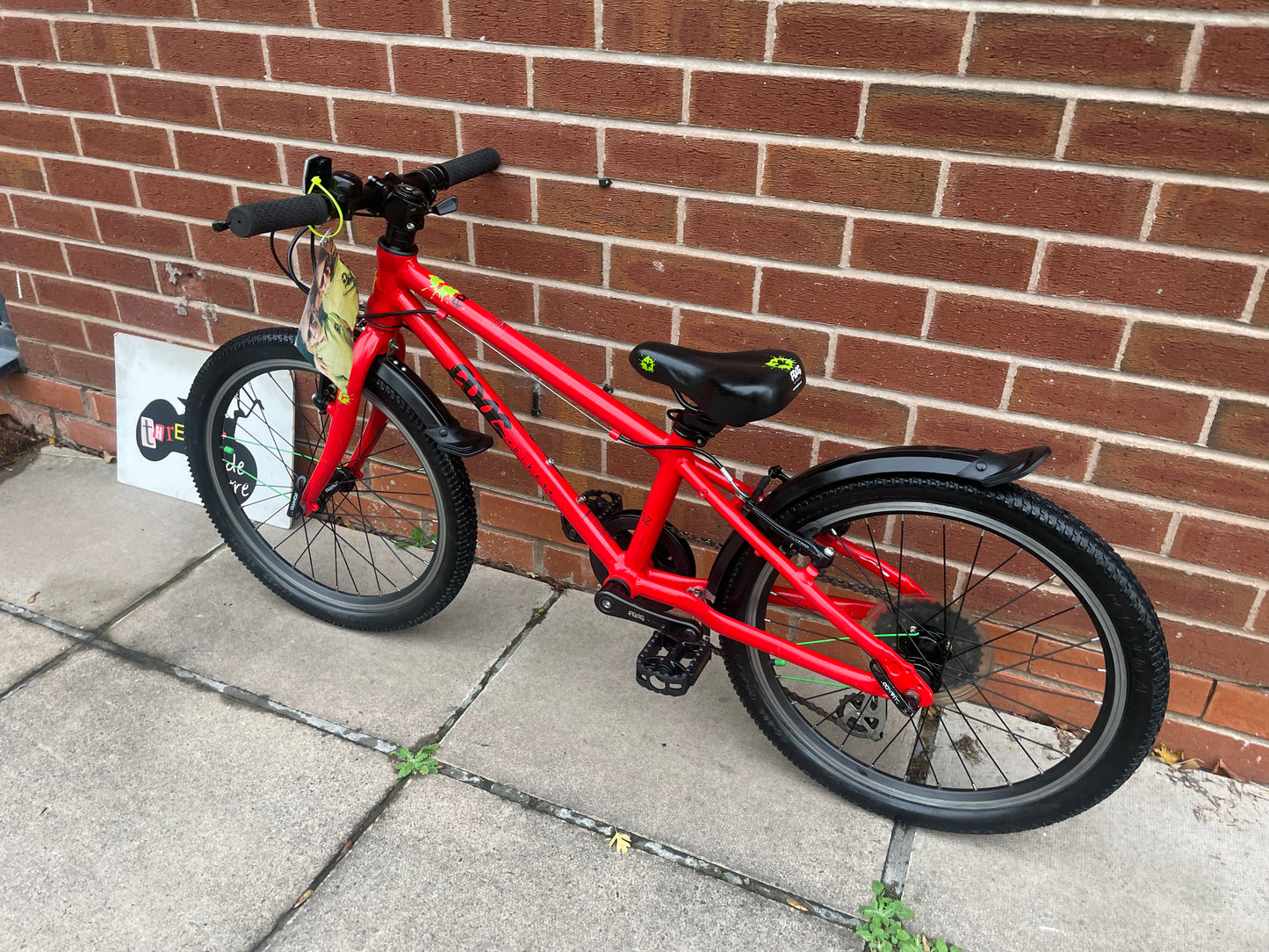 A Pre Loved Frog Bike For Sale, Red Frog 52, 20” wheels, 8 speed, V brakes, mudguards, very lightweight, nationwide delivery is available.