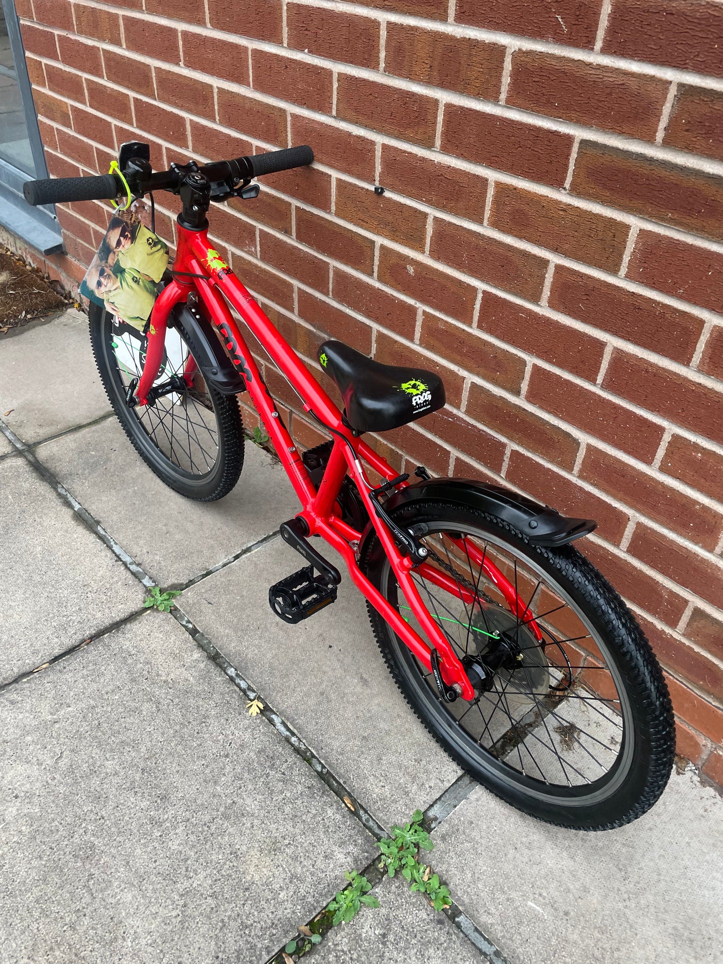 A Pre Loved Frog Bike For Sale, Red Frog 52, 20” wheels, 8 speed, V brakes, mudguards, very lightweight, nationwide delivery is available.