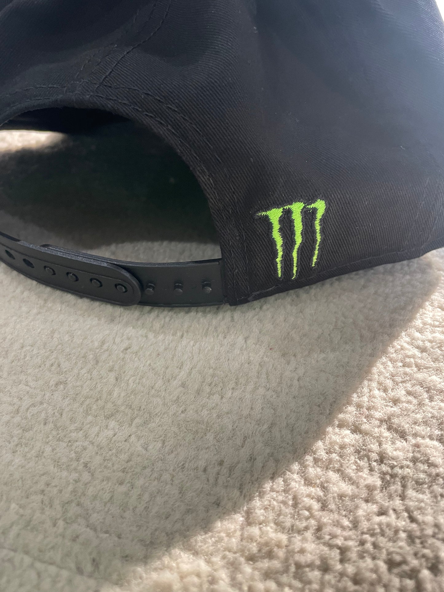 New Era Monster Energy Snap Back Cap Hat Monster Energy Merchandise Shop Motocross cap BMX  cap skateboard cap surfing cap snowboard cap mountain bike cap