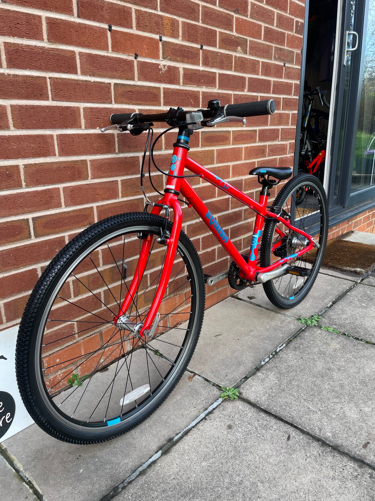 A Pre Loved Squish Bike For Sale, Red, 26” wheels, 8 speed, V brakes, very lightweight children’s bicycle, nationwide delivery is available.