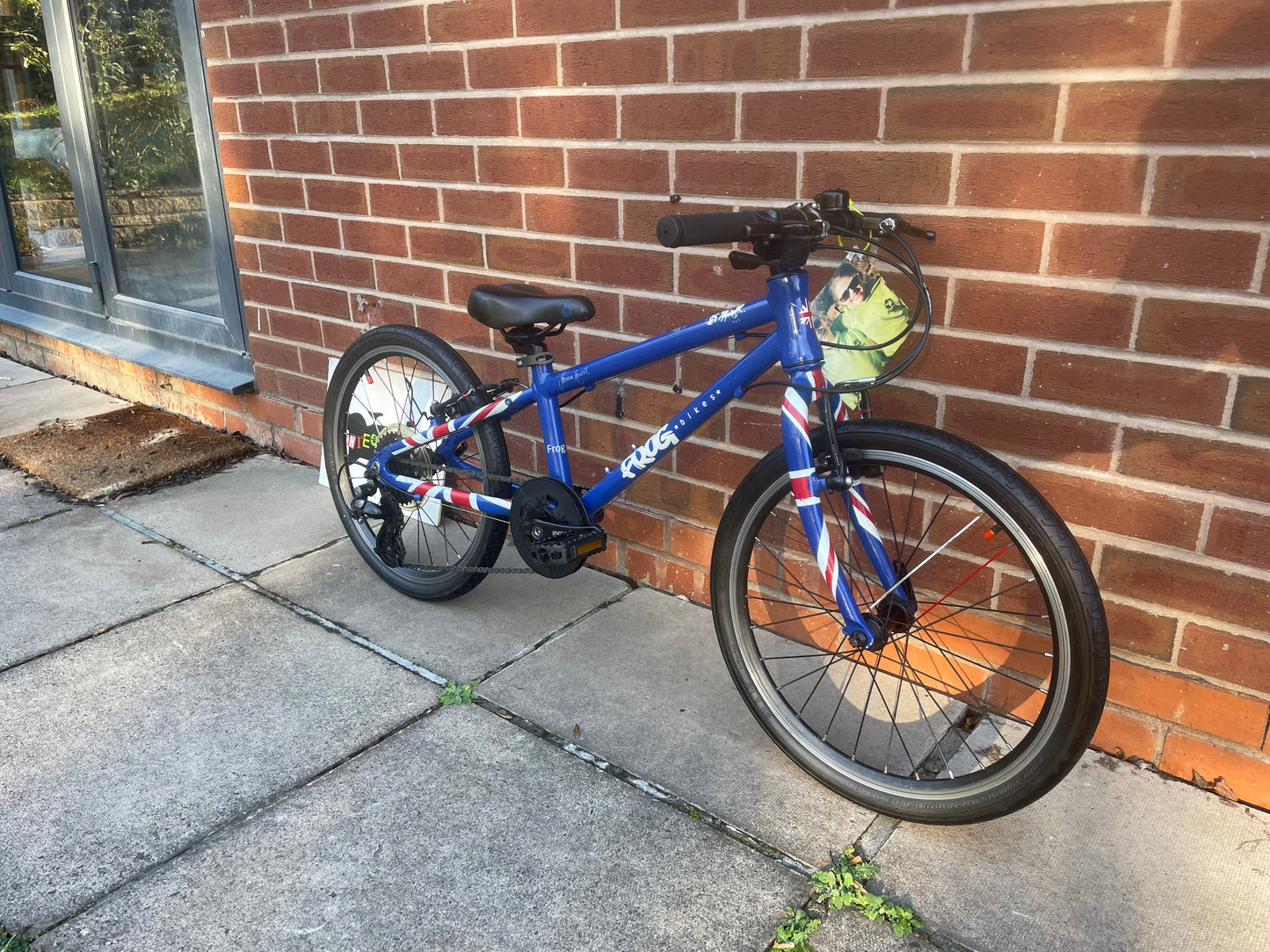 A Pre Loved Frog Bike For Sale, Blue Frog 52 Frog 53, 20” wheels, 8 speed, V brakes, very lightweight, nationwide delivery is available.