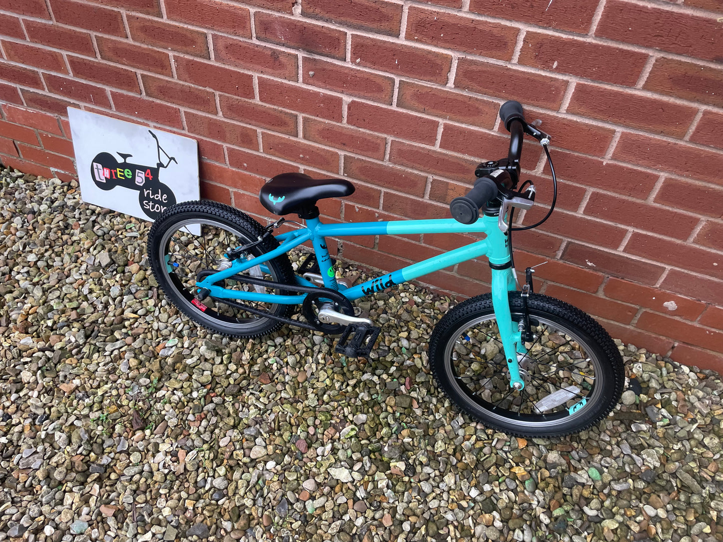 A Refurbished Wild Bikes 16” youth mountain bike, blue, V brakes, fully enclosed chain, very lightweight, nationwide delivery is available.