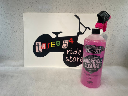 Muc-off bike cleaner, de grease, clean and polish your ride.