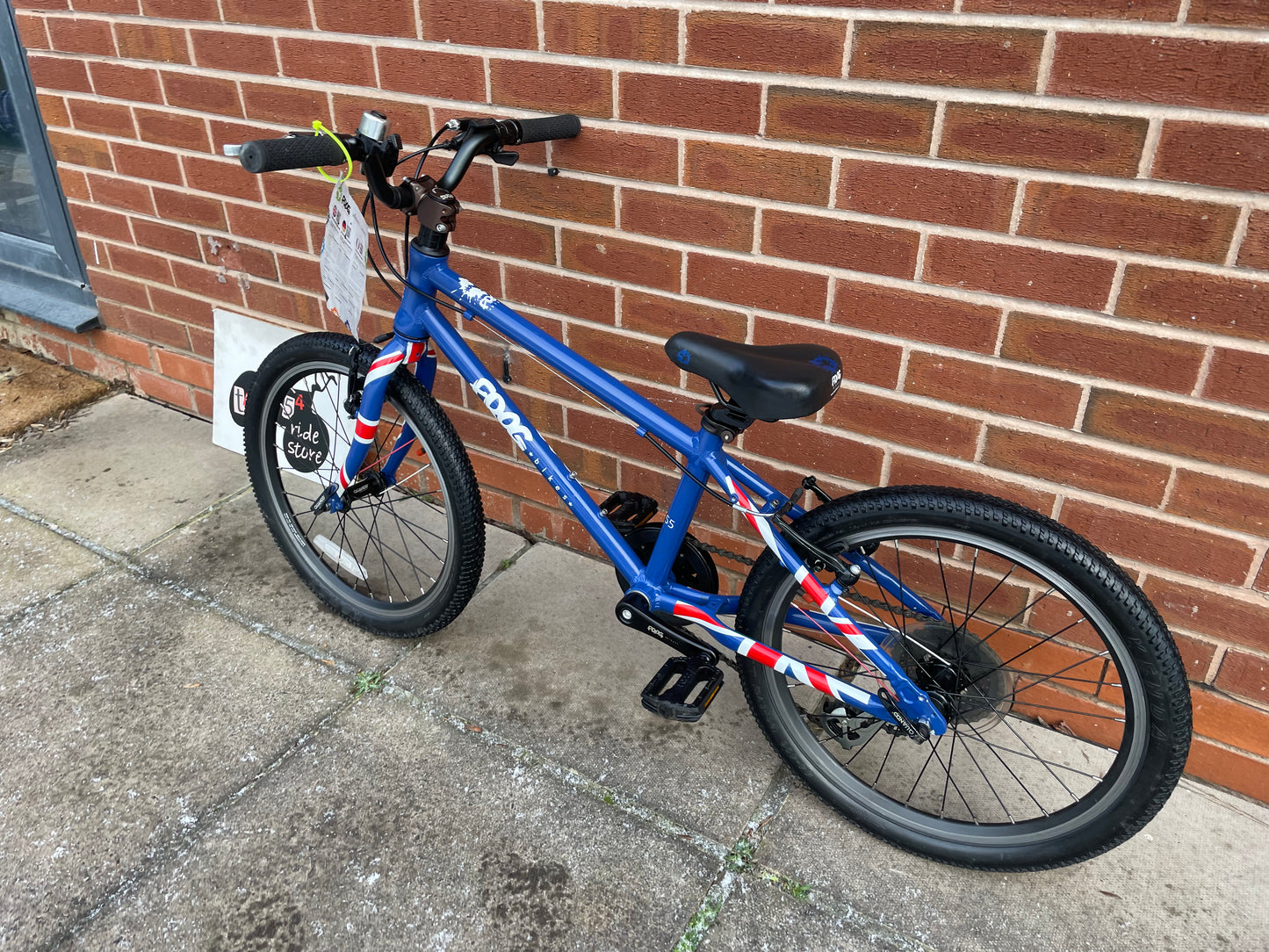 A Pre Loved Frog Bike For Sale, Blue Frog 55, 53 52, 20” wheels, 8 speed, V brakes, very lightweight, nationwide delivery is available.